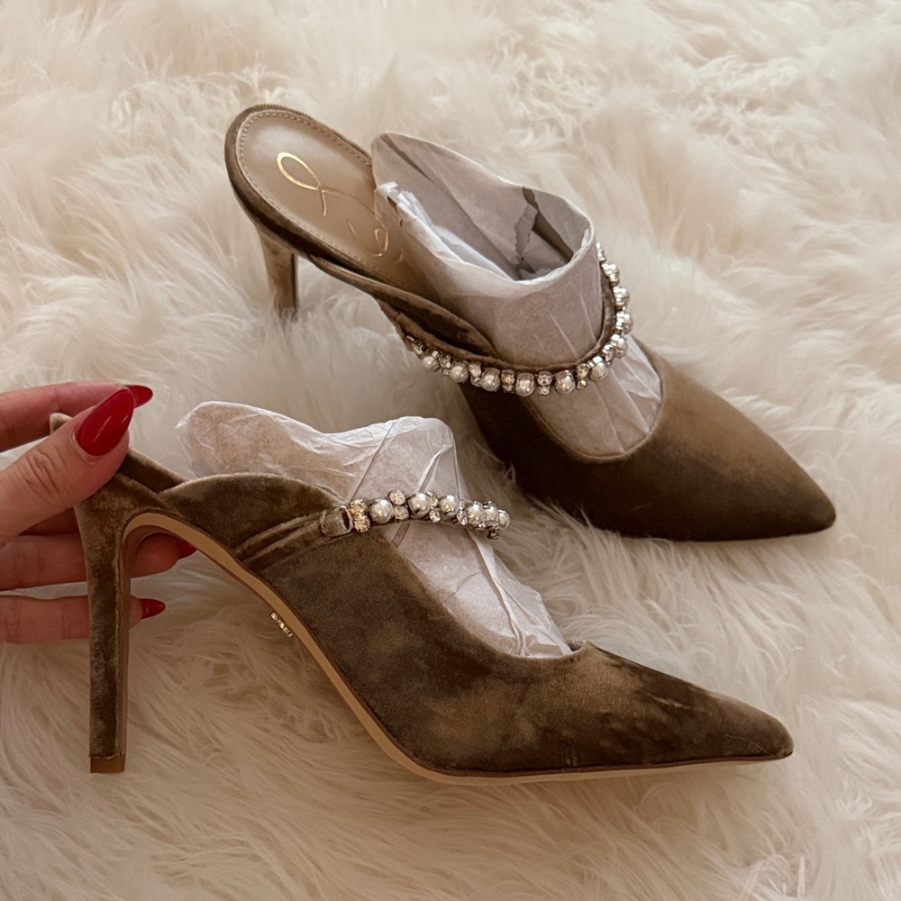 Sam Edelman Beige Heels with Rhinestone Accent - Picture 5 of 14